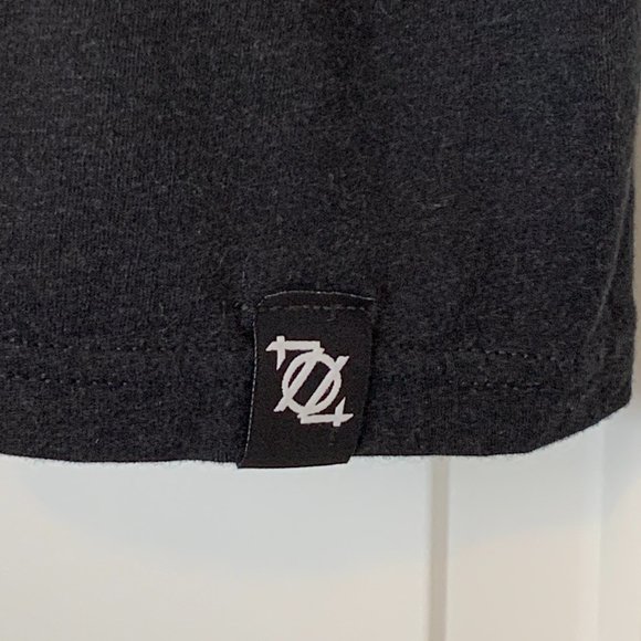 New Without Tags 704 Shop Charlotte Round Neck Baseball T-Shirt - Picture 4 of 7